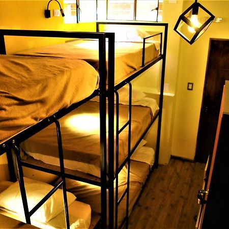Happy Tree Hostel Peru Лима Экстерьер фото
