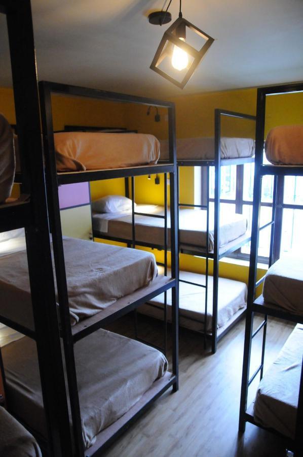 Happy Tree Hostel Peru Лима Экстерьер фото