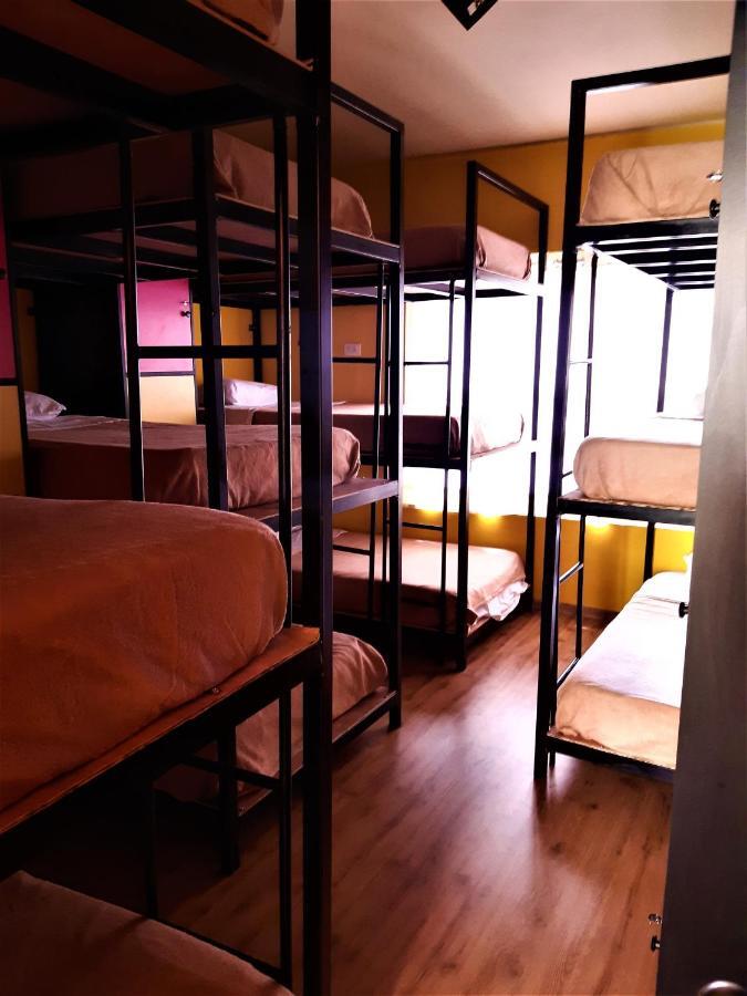 Happy Tree Hostel Peru Лима Экстерьер фото