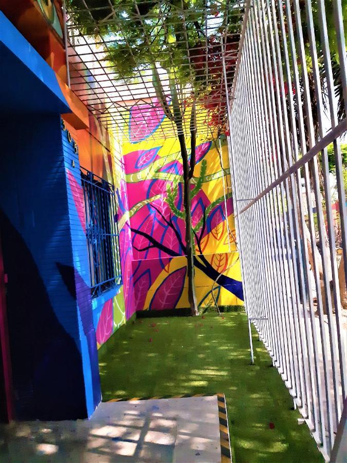 Happy Tree Hostel Peru Лима Экстерьер фото